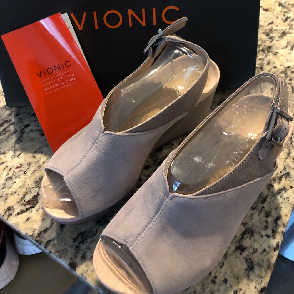 Vionic Women’s Shoes